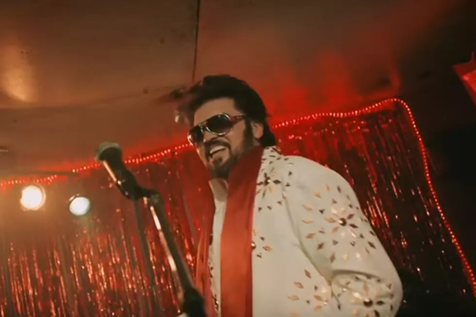 Billy Ray Cyrus Goes Up in Flames in 'Still the King'