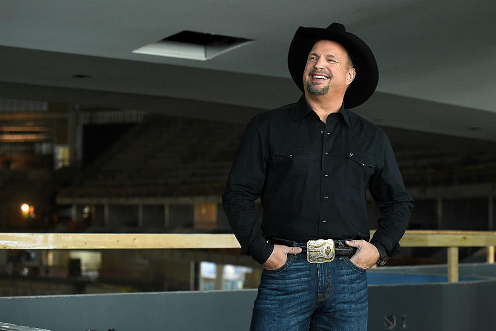 Garth Brooks Defines What Country Music Means to Him [Watch]