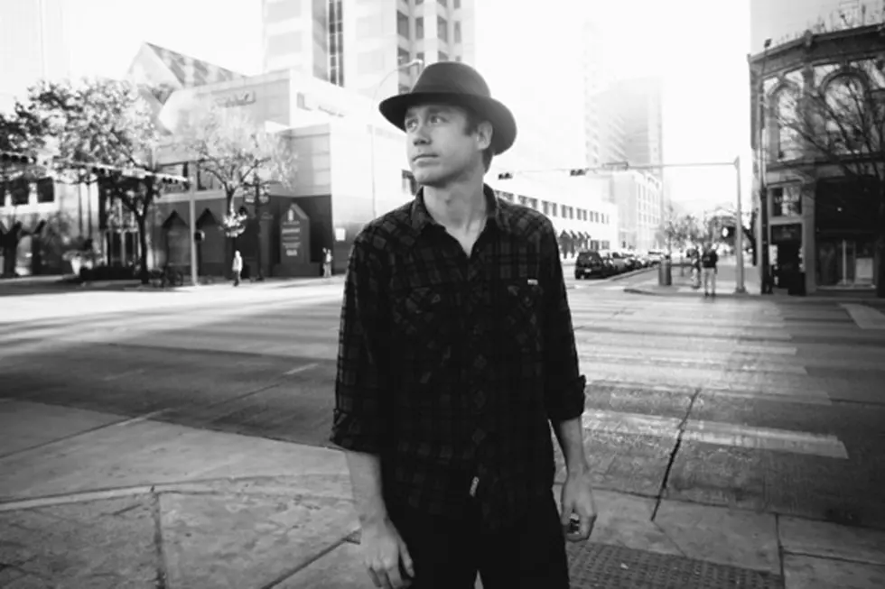 Aaron Einhouse Gets Real With New Album, 'It Ain't Pretty'