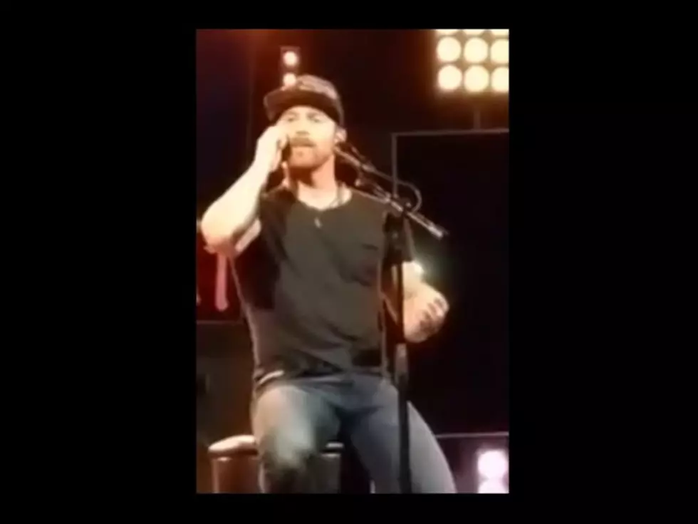 Don't Text During a Kip Moore Show, He'll Call You Out