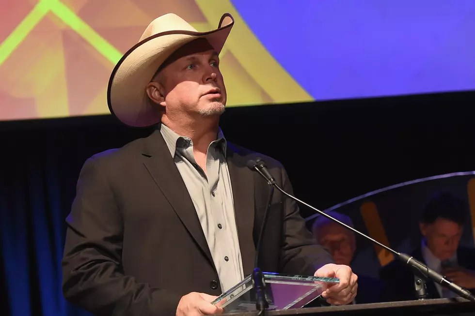 New Single Alert! Garth Brooks: Baby, Let’s Lay Down and Dance