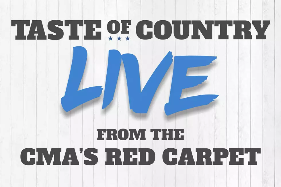 Watch the 2016 CMA Awards Red Carpet Live Stream!