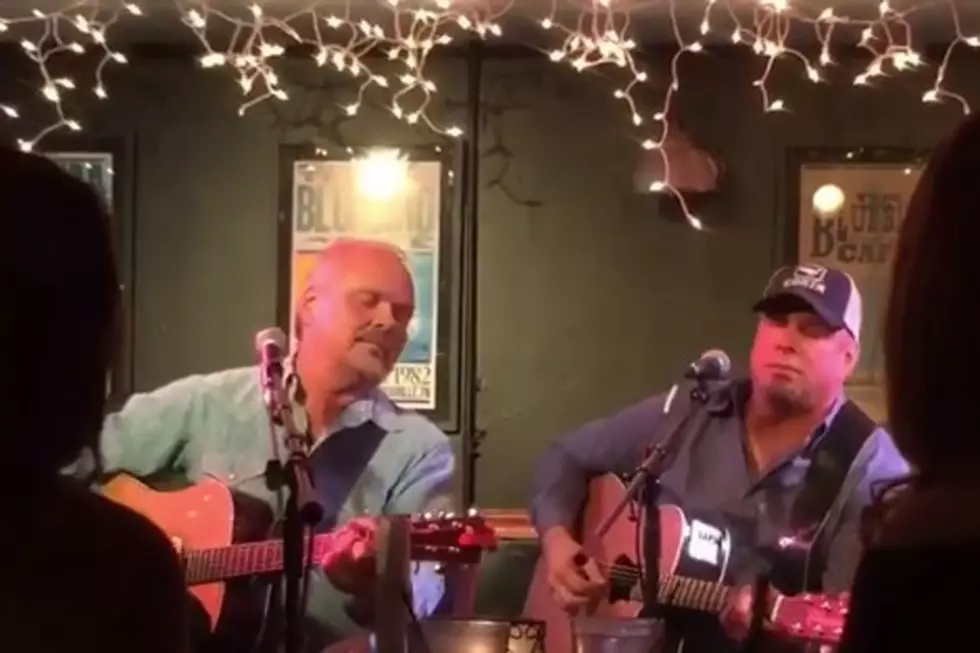 Garth Brooks Makes Surprise Appearance at the Bluebird Cafe in Nashville [Watch]