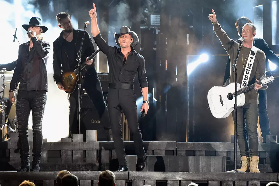 Florida Georgia Line, Tim McGraw Tear Up 2016 CMA Awards Stage With ‘May We All’