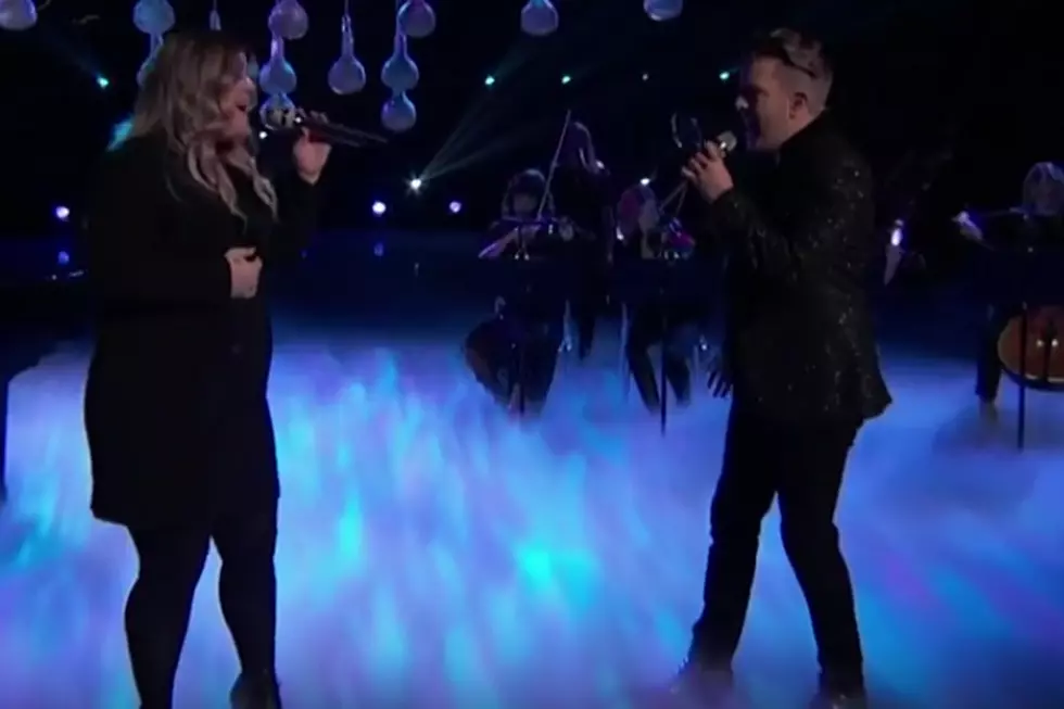 Kelly Clarkson, Billy Gilman Amaze With &#8216;It&#8217;s Quiet Uptown&#8217; on &#8216;The Voice&#8217; Finale [Watch]