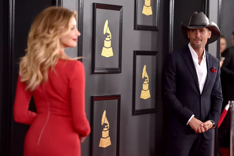 Tim McGraw, Faith Hill Stroll Grammy Red Carpet With Style [Pictures]