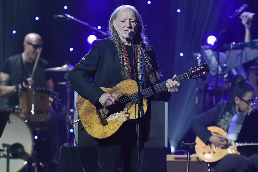 Willie Nelson’s Luck Ranch in Texas to Host 10-Day ‘Lucktoberfest’