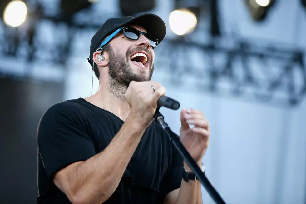 That Ring on Sam Hunt’s Finger Doesn’t Mean What You Think It Means