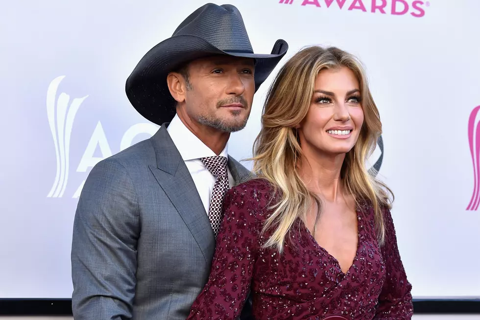 Faith Hill Leads Crowd in Singing ‘Happy Birthday’ to Tim McGraw [Watch]