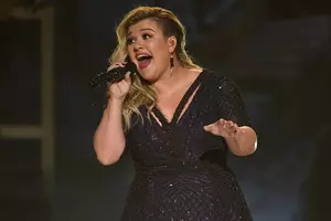 Country News: Kelly Clarkson to release 2nd Children&#8217;s Book