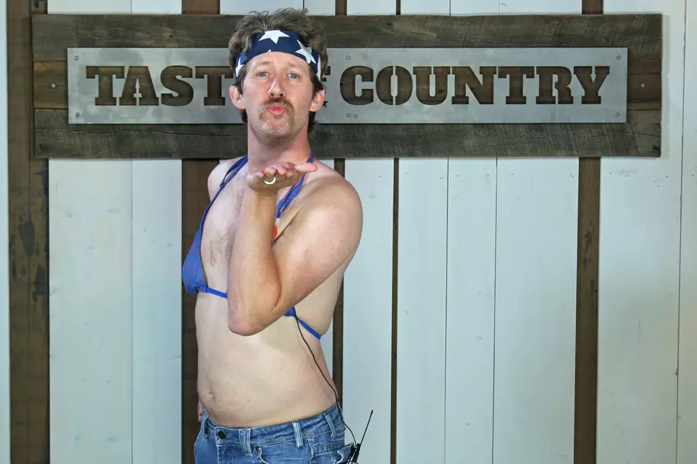What to Wear to a Kenny Chesney Concert [Watch, If You Dare]