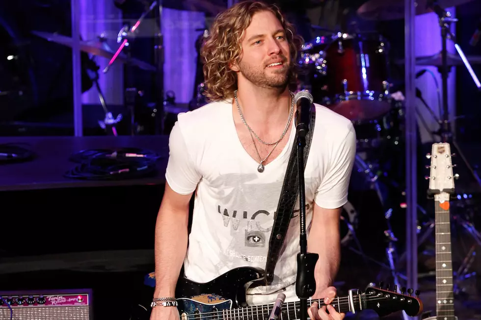 Casey James Welcomes Son