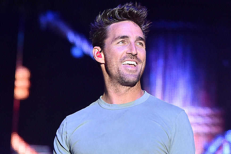 Jake Owen Shares Summer Fun With Daughter Pearl