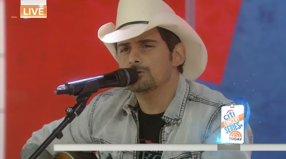 Brad Paisley Gives Intimate Acoustic Performance on ‘Today’ Due to Rain [Watch]