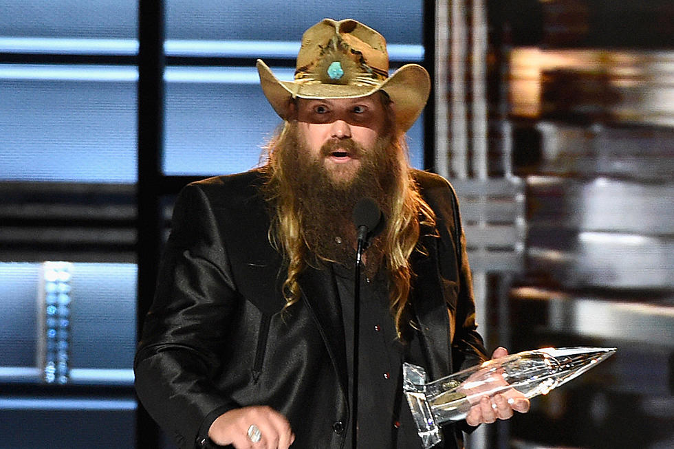 5 Reasons Chris Stapleton Deserves to Win 2017 CMA Male Vocalist of the Year