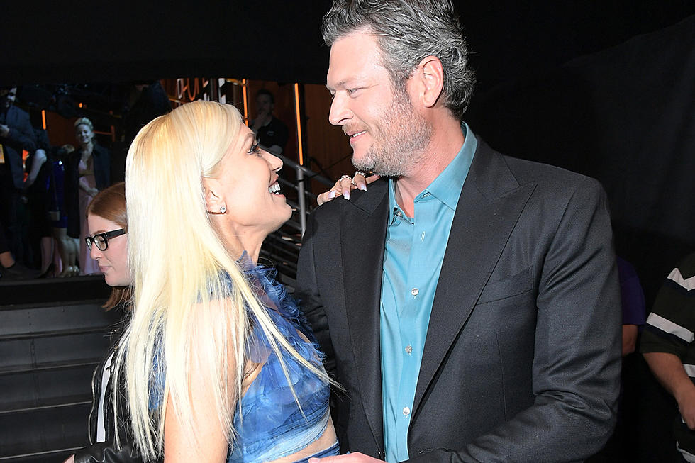 Blake Shelton Dancing in His Underwear Is Uncomfortable, But Hilarious