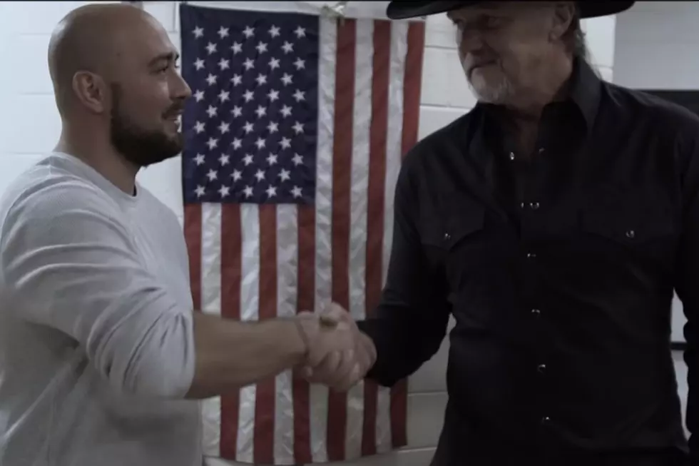 Trace Adkins Tributes Military Heroes in 'Still a Soldier' Video