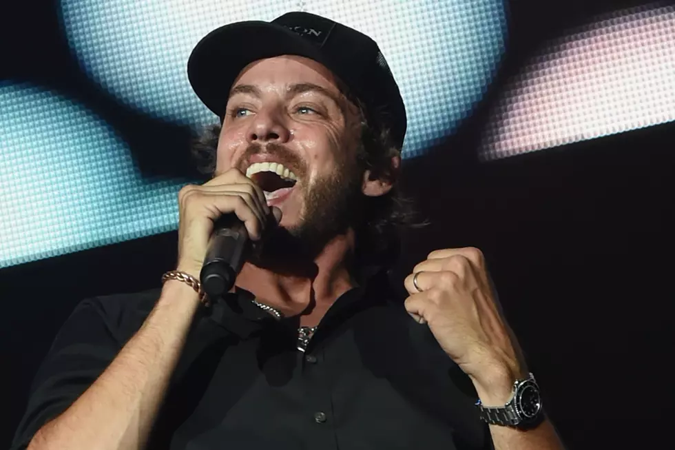 Chris Janson’s ‘It Is Christmas’ Video Will Get You in the Holiday Spirit [Watch]