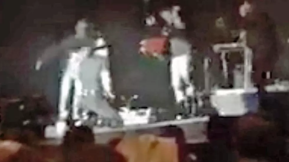 Fan Video Captures Tim McGraw's Stage Collapse, Response