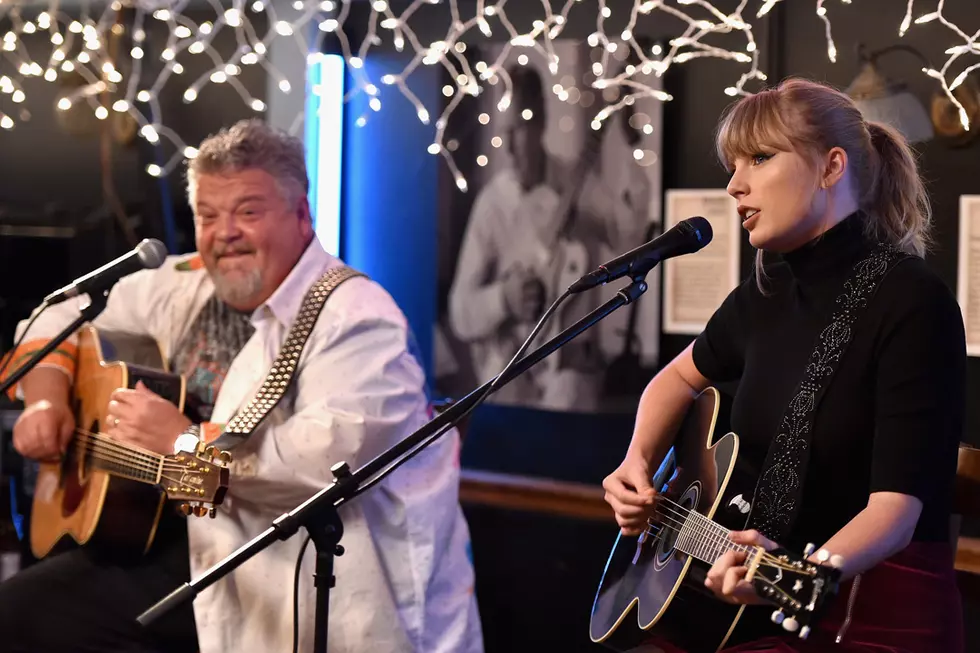 Taylor Swift Makes Surprise Appearance at Nashville&#8217;s Bluebird Cafe [Watch]