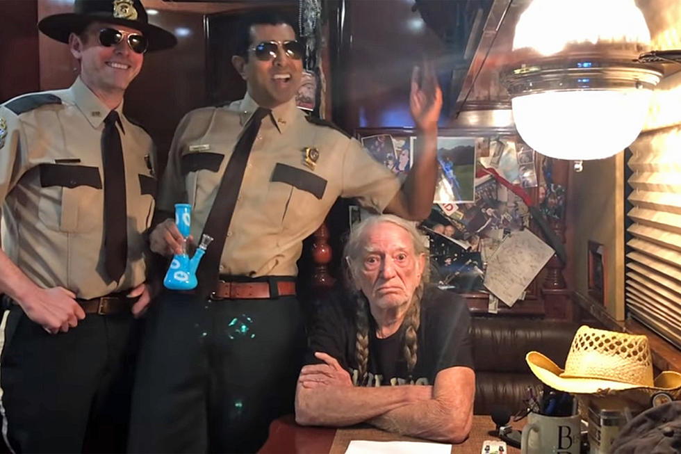 Super Troopers Hold Willie Nelson’s Bong for Ransom in Hilarious New Video [NSFW]