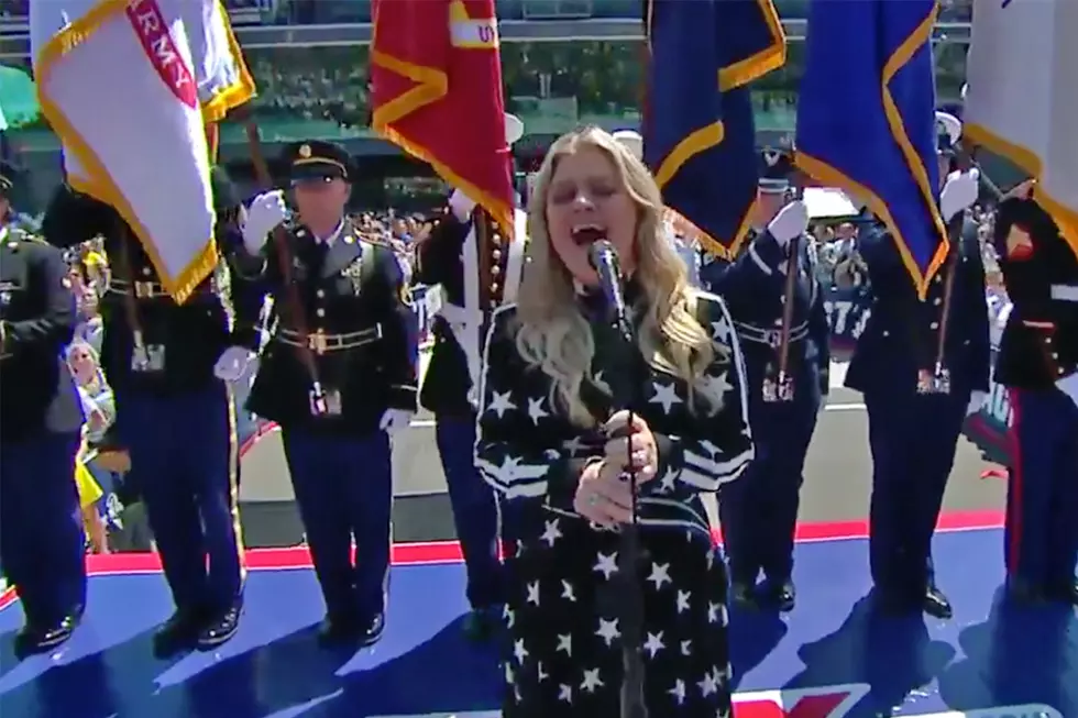 Watch Kelly Clarkson Absolutely Slay the National Anthem at Indy 500
