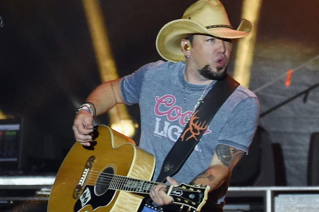 Jason Aldean Marks 21st No. 1 Single With &#8216;Drowns the Whiskey&#8217;