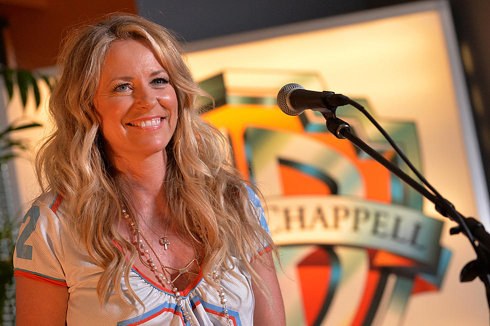 Remember When Deana Carter Debuted With ‘Did I Shave My Legs for This?’