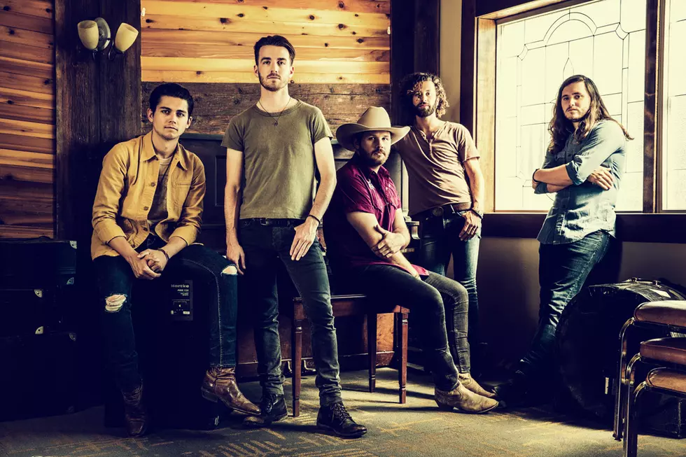 7 Do’s and Don’ts at the First-Ever Seven Peaks Festival, Courtesy of Lanco