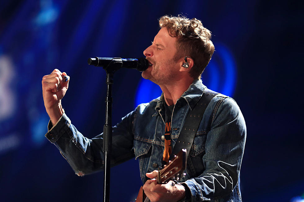 Dierks Bentley Twitter Impostor Scams Woman Out of $160K