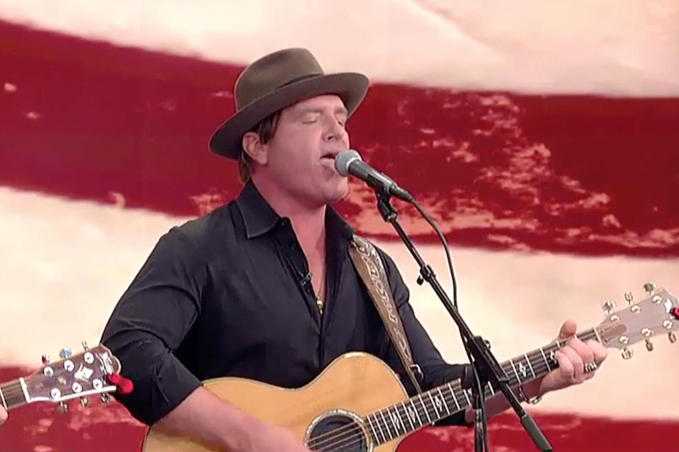 Jerrod Niemann Honors Veterans Day With ‘Old Glory’ on ‘Fox & Friends’ [Watch]
