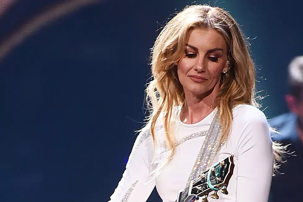 Mississippi Native Faith Hill Urges Change to State Flag