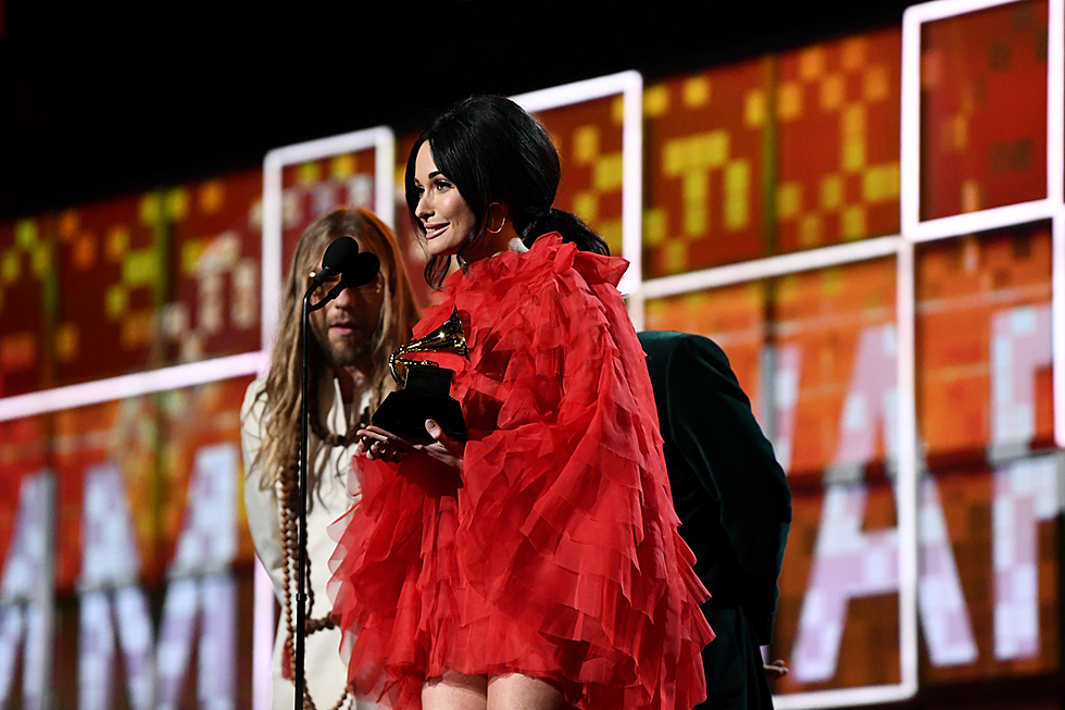 Grammy Stunner: Kacey Musgraves’ ‘Golden Hour’ Takes Album of the Year