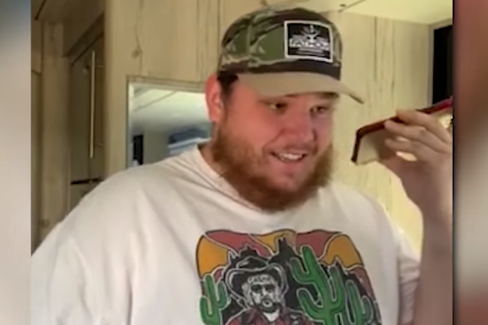 Luke Combs Got Exciting News While Making Toaster Strudel: He’s ACM New Male Artist of the Year