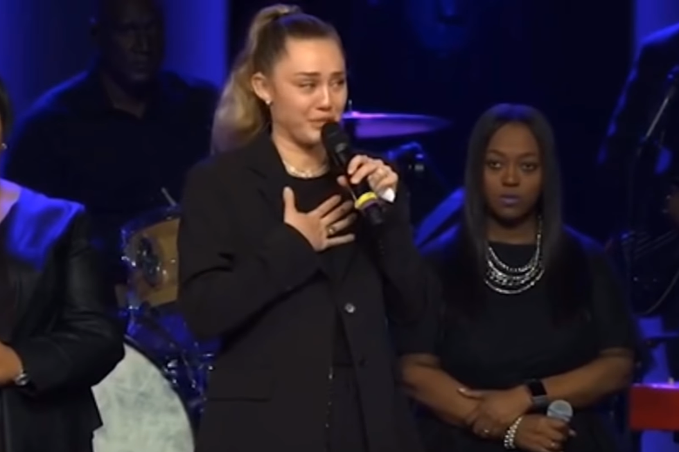 See Miley's Emotional Amazing Grace at Janice Freeman's Funeral