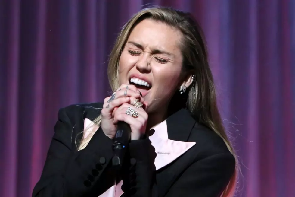 Miley Cyrus Vows to Care for Late  Janice Freeman’s Daughter