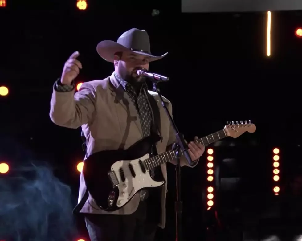 ‘The Voice’ Live Finale: Andrew Sevener Blends Country and Rock
