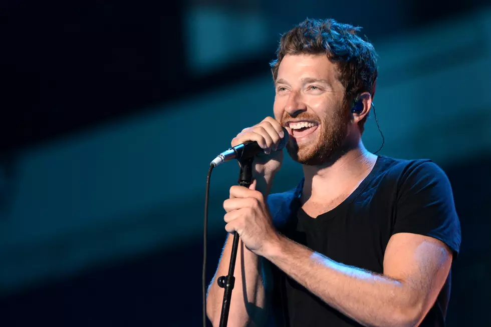 Brett Eldredge Performs Unreleased Song “I Want That Back”