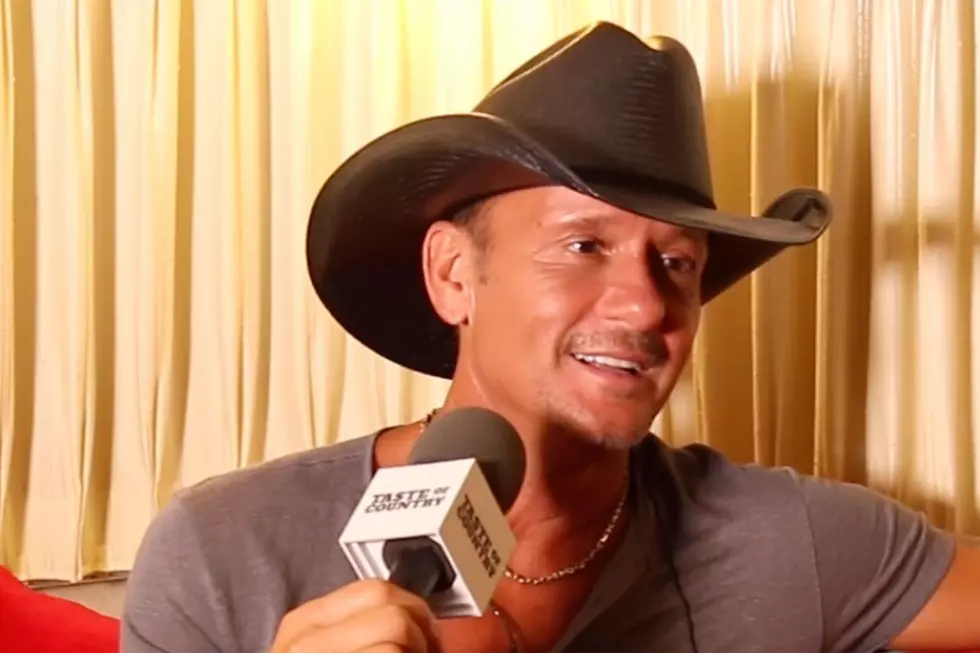 Tim McGraw Sneaks Into His Daughters’ Rock Concerts