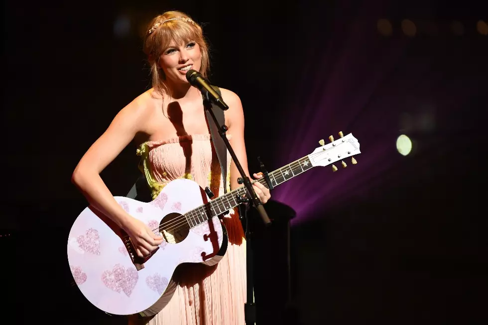Taylor Swift Reveals Why She Wrote &#8216;Speak Now&#8217; by Herself