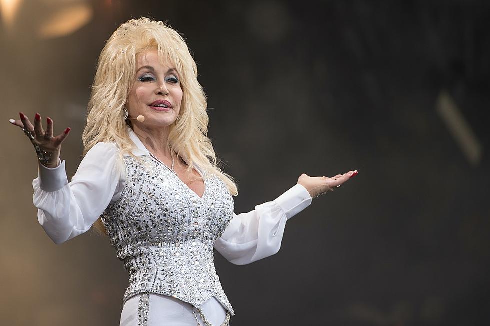 Dolly Parton’s Husband Is Her Biggest Fan — Behind the Scenes