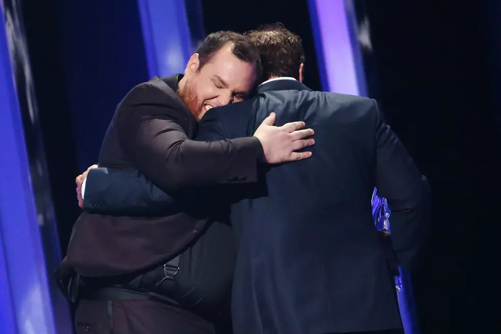 Luke Combs’ ‘Beautiful Crazy’ Wins Song of the Year at 2019 CMA Awards