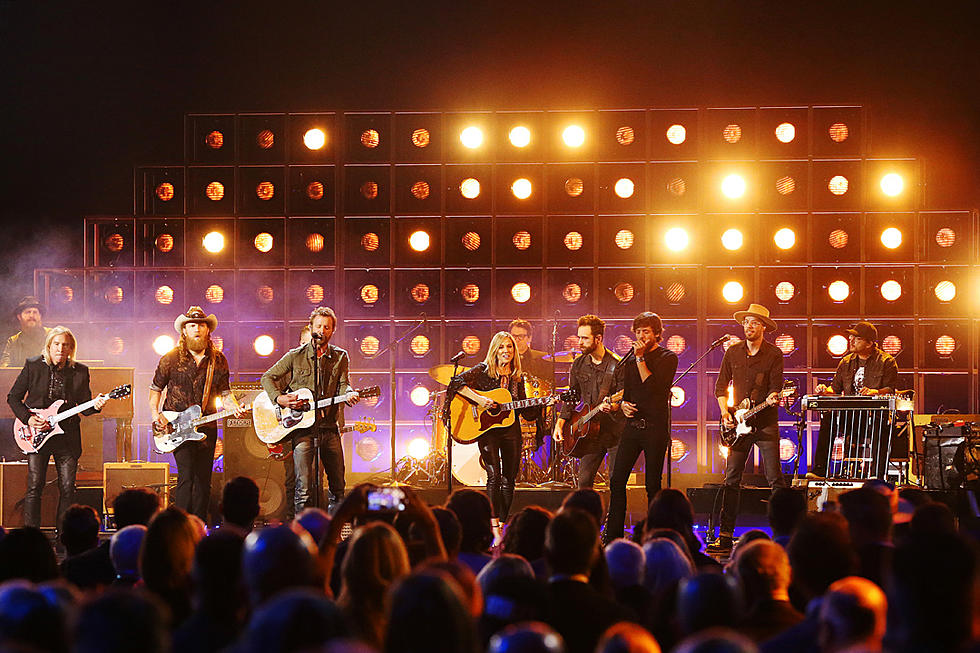 Dierks Bentley + More Honor Kris Kristofferson With ‘Me and Bobby McGee’ at 2019 CMA Awards