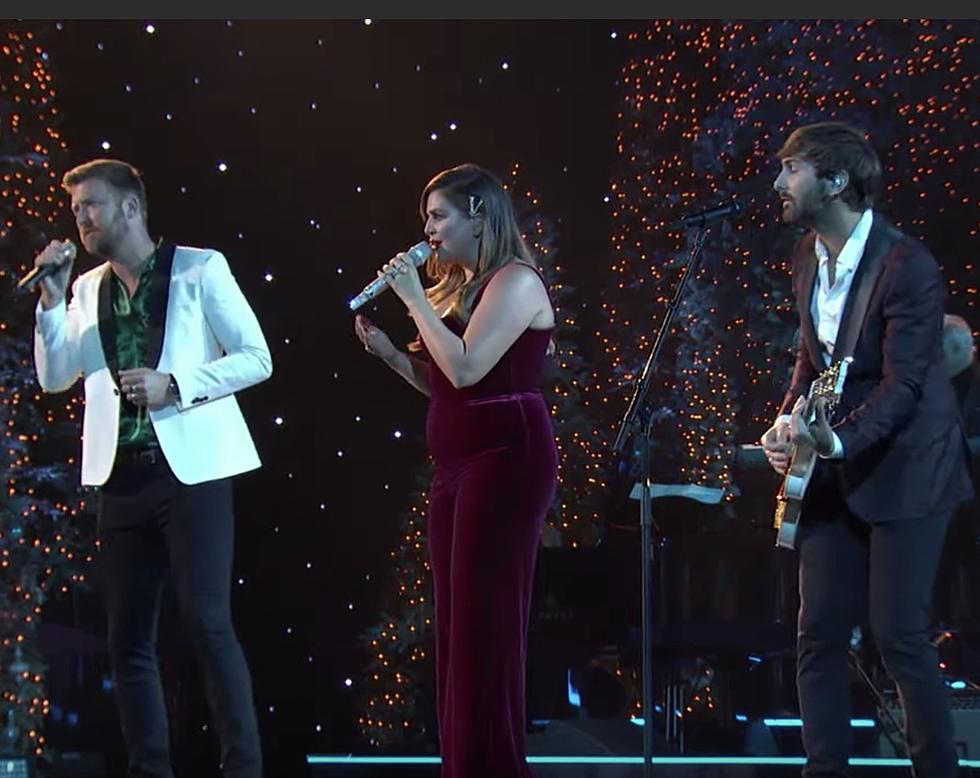 Lady Antebellum Charm With CMA 'White Christmas' Performance 