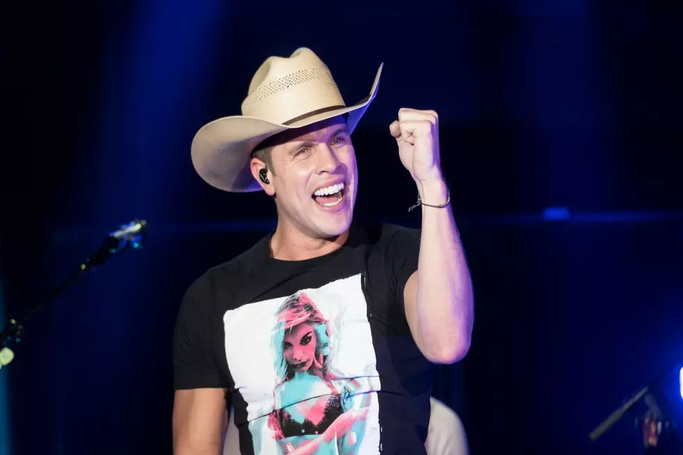 Dustin Lynch Cruises to No. 1 on Country Airplay Chart With ‘Ridin’ Roads’