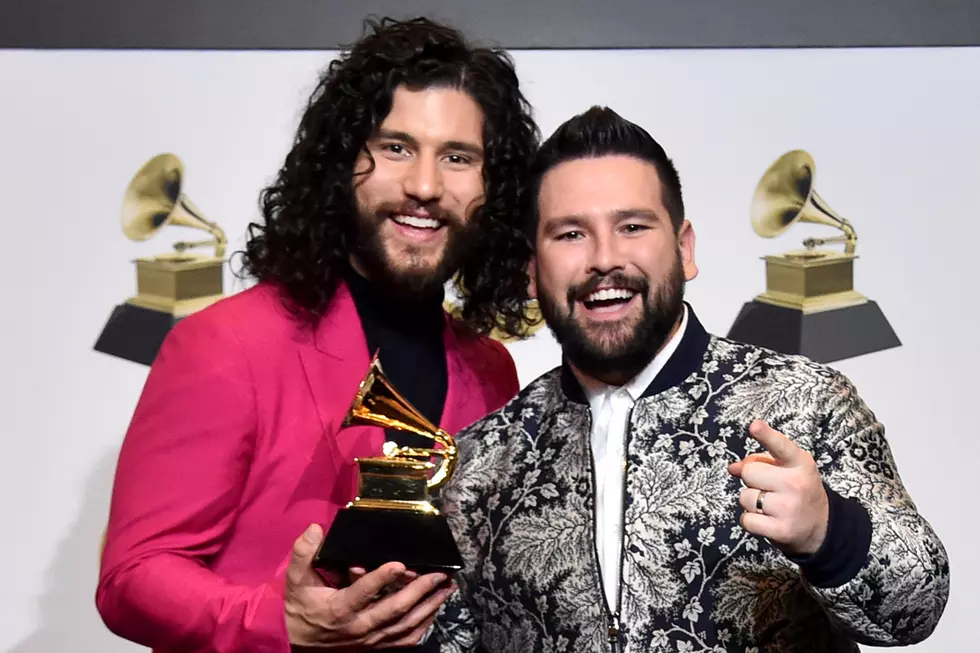 Dan + Shay’s Shay Mooney Shaved His Beard and We Don’t Recognize Him Anymore