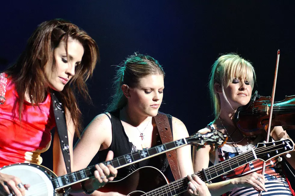 Dixie Chicks Empower Women in New Song, 'Julianna Calm Down'