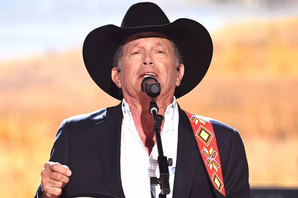 George Strait’s Codigo Is Donating Proceeds to Bartenders Impacted by COVID-19