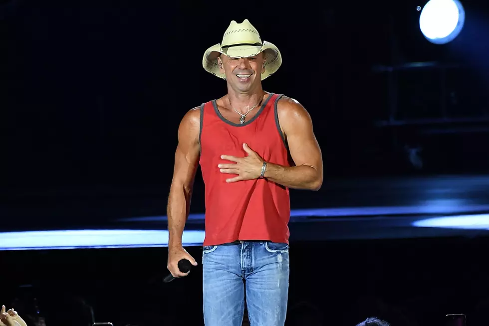 Kenny Chesney Is Relaxed Before College Championship Game
