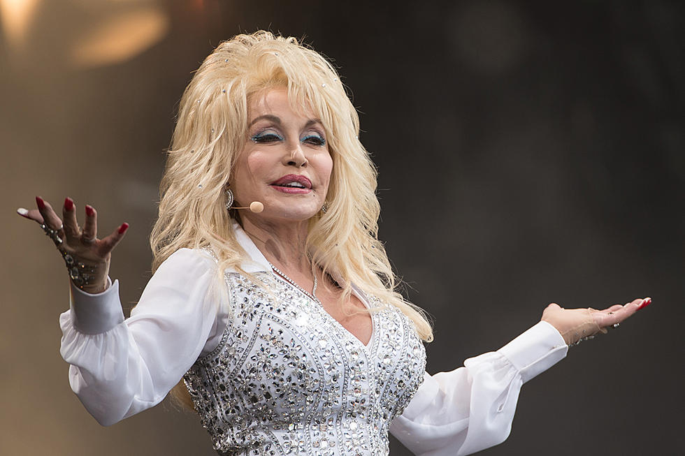 Dolly Parton’s Uplifting New Song ‘When Life Is Good Again’ Inspired by Coronavirus [Listen]
